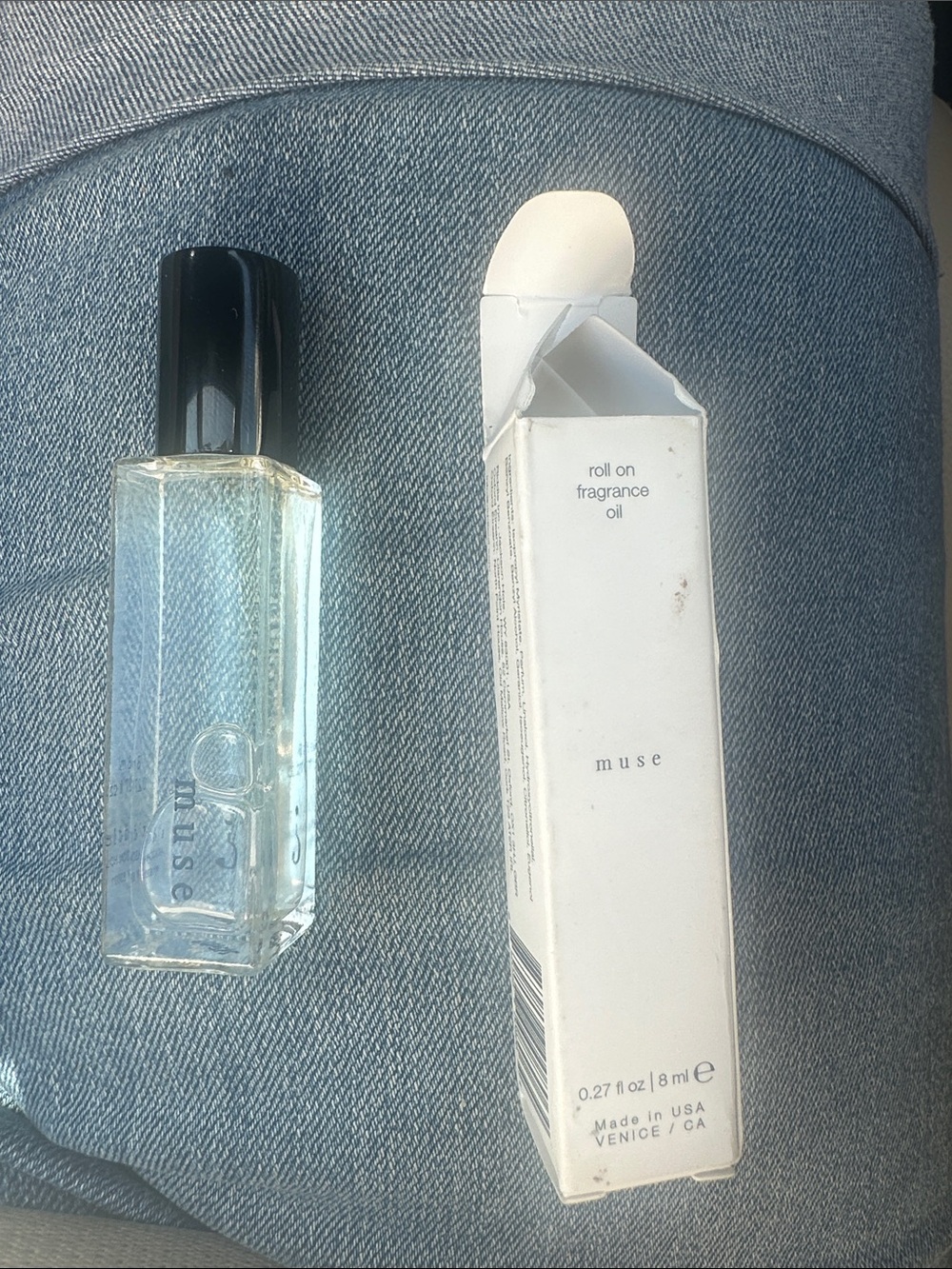 Riddle natural perfume